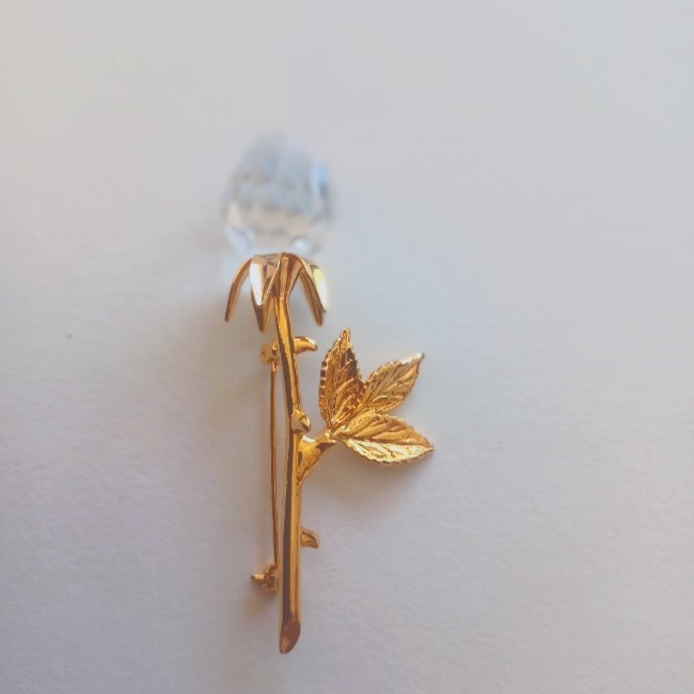 Swarovski Crystal Rose Tulip Pin